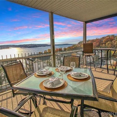 Gourgeous Lake Views, Amazing Susets, On Main Channel Lake Ozark Exteriör bild