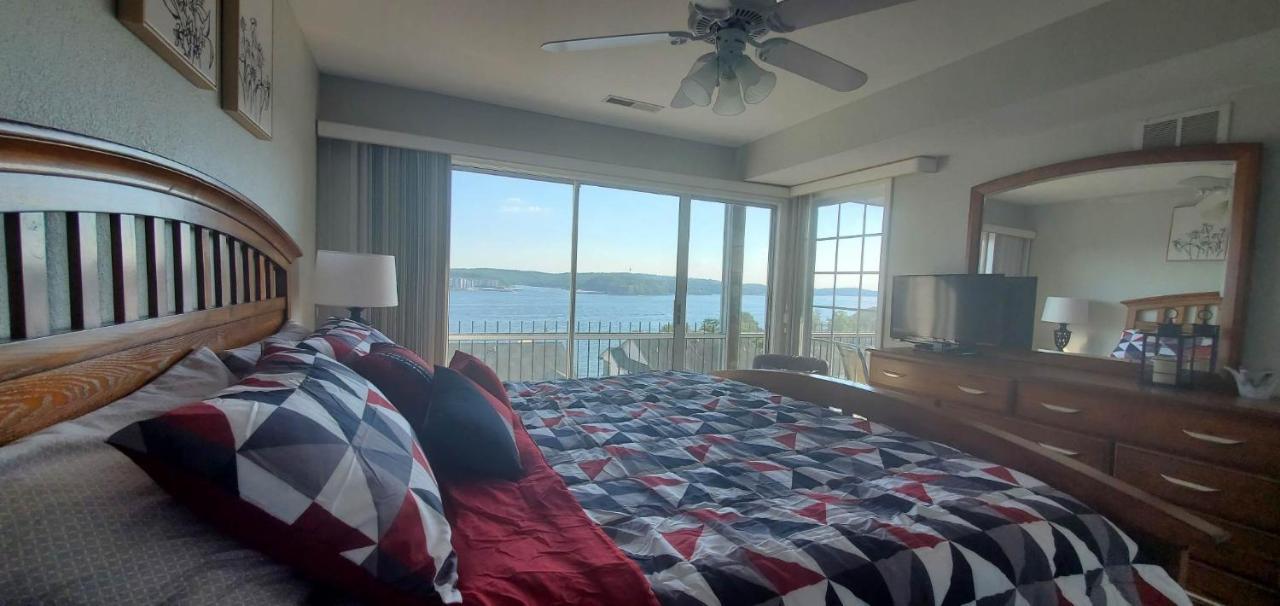 Gourgeous Lake Views, Amazing Susets, On Main Channel Lake Ozark Exteriör bild